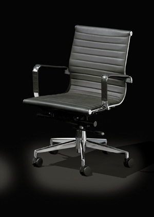 Name:Small Boss Office Chair, Item id:84_Small Boss Office Chair (Medium Image)